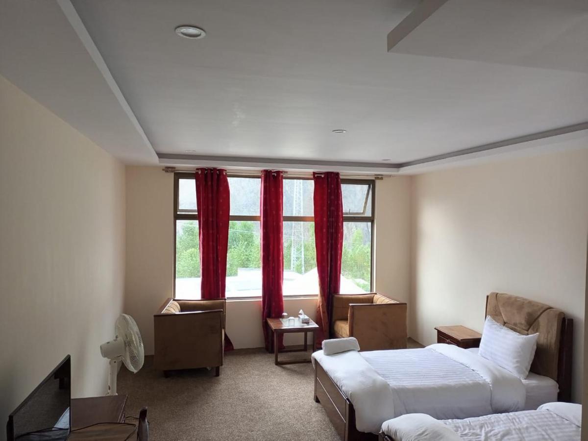 Apex Hotels And Resorts Hussaini Karimabad  Exterior foto