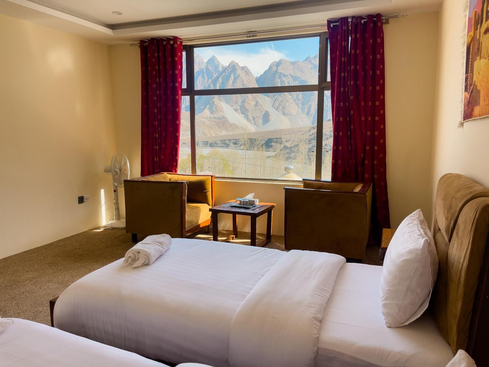 Apex Hotels And Resorts Hussaini Karimabad  Exterior foto