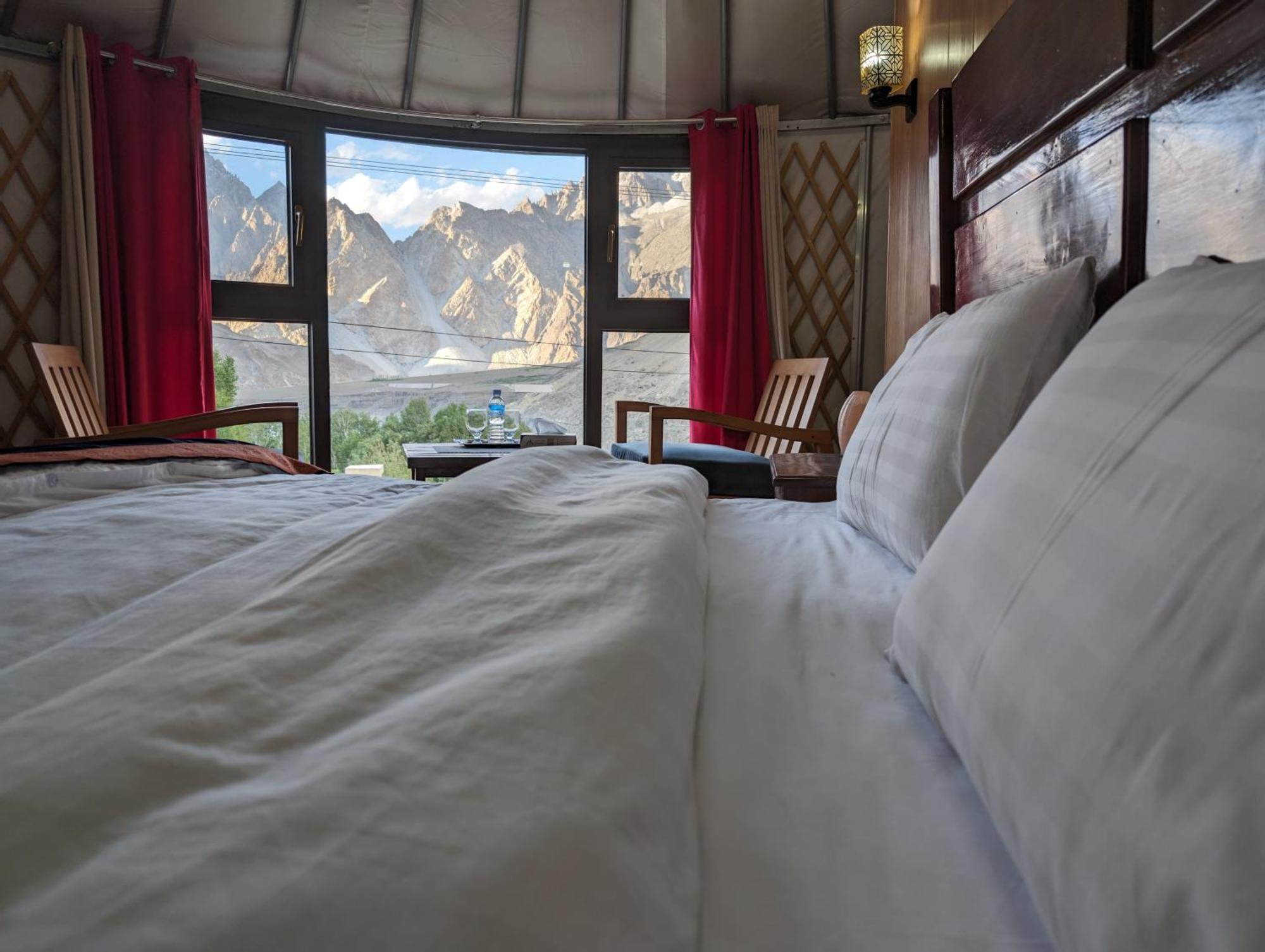 Apex Hotels And Resorts Hussaini Karimabad  Exterior foto